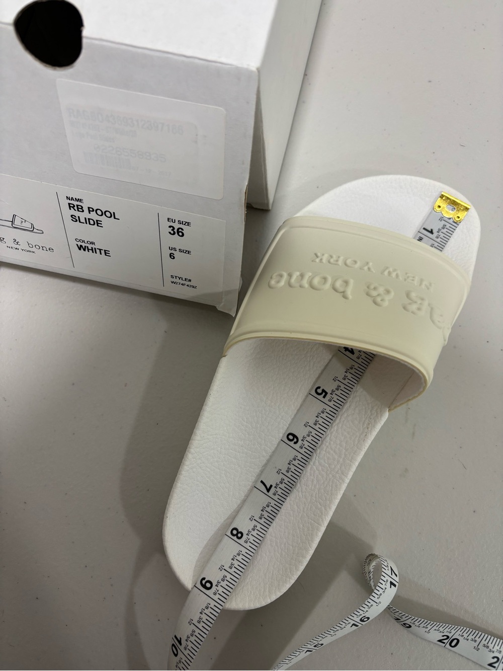 NEW Rag & Bone White Pool Slides - Picture 5 of 16